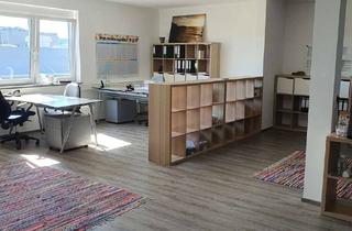 Büro zu mieten in 71397 Leutenbach, Moderne Büro-/Praxisflächen in Nellmersbach zu vermieten