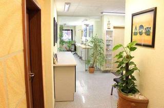 Gewerbeimmobilie kaufen in 90522 Oberasbach, Praxis- oder Bürofläche in etabliertem Gesundheitszentrum mit guten Parkmöglichkeiten