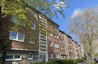 Wohnung kaufen in 52351 Düren, Sanierte 4-Zi.-Wohnung • Balkon • Garage