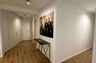 Wohnung kaufen in Helene-Lange-Straße, 20144 Harvestehude, Exklusive, neuwertige Wohnung mit Garten und Designer Einbauküche in Hamburg Harvestehude