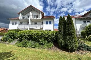 Wohnung kaufen in Oberes Feld 10, 86381 Krumbach, 3,5-Zimmer-Wohnung mit Garage und Garten