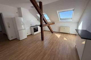 Wohnung mieten in 66839 Schmelz, SCHMELZ : Charmante 2 ZKB - Wohnung im = ALTEN RATHAUS = !