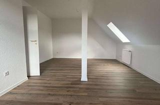 Wohnung mieten in Schulten Kamp 10A, 49549 Ladbergen, Maisonette-Wohnung mit 4 Zimmern und Balkon
