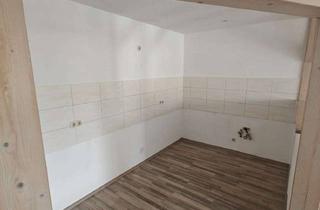 Wohnung mieten in Niederauerbacher Straße 5b, 08228 Rodewisch, Familienfreundliche 3-Zimmer-Wohnung mit Gartennutzung in ruhiger, ländlicher Lage