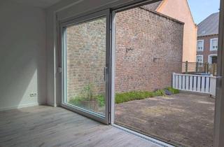 Wohnung mieten in Dr. Lindemann- Str 22-24, 41372 Niederkrüchten, Großzügige 2 Zimmer Wohnung mit Terrasse
