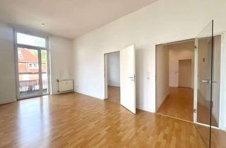 Wohnung mieten in Bergstr. 115, 44791 Grumme, Wohnen am Stadtpark - 2,5-Zimmer-Wohnung in Altbauvilla mit Wintergarten & Terrasse ☀️