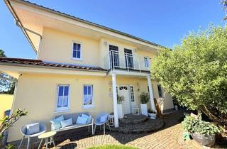 Villa kaufen in 95503 Hummeltal, Exklusive Stadtvilla mit mediterranem Flair / energieeffizient & provisionsfrei