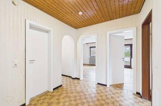 Haus kaufen in 72660 Beuren, Zwei Häuser - EIN Preis - 498.500,00 € - Qm Preis 1.850 € - Wohnen und / oder Kapitalanlage