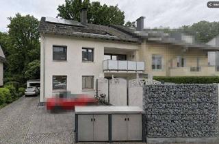 Anlageobjekt in 44388 Lütgendortmund, Attraktives Dreifamilienhaus mit Eigentümerwohnung, Garage und PV-Anlage in Dortmund-Lütgendortmund