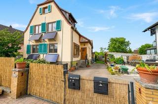 Einfamilienhaus kaufen in 67459 Böhl-Iggelheim, Elegant Wohnen in Böhl-Iggelheim: 5-Zimmer-Einfamilienhaus mit Garten & Spielplatz
