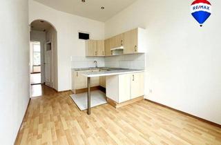 Wohnung kaufen in 13581 Berlin, Bezugsfertige, moderne 2-Zimmer-Wohnung mit Balkon & Fahrstuhl in Berlin Spandau