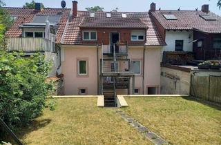 Wohnung kaufen in Seyenstrasse, 66386 St. Ingbert, Sankt Ingbert - +Zwei Eigentumswohnungen übereinander+ Die Masionette wird frei + 1 Wohnung vermietet - Mieteinnahme + Balkonen, Garten und Garage, in St. Ingbert-SÜD
