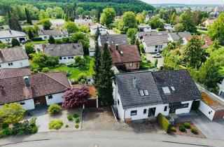 Doppelhaushälfte kaufen in 71069 Sindelfingen, Sindelfingen - Sindelfingen-Landhaussiedlung: Modernisierte Doppelhaushälfte mit Garten und Garage