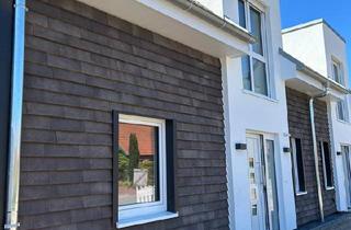 Doppelhaushälfte kaufen in 26689 Apen, Apen - Neubau-Doppelhaushälfte: energieeffizient, KFW-QNG-förderfähig