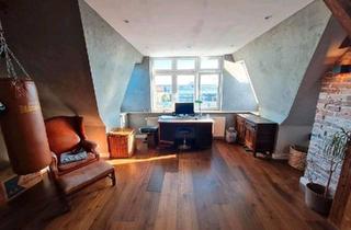 Loft kaufen in , 22761 Hamburg, Hamburg - Einzigartige Loftwohnung mit potentieller Dachterasse in Ottensen