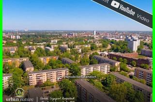 Wohnung kaufen in 18059 Südstadt, 3-Zimmer-Wohnung mit Balkon und viel Gestaltungspotenzial in Rostock
