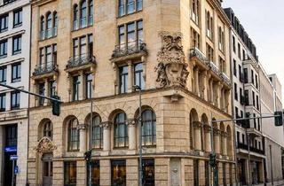 Wohnung kaufen in 10117 Mitte, Provisionsfrei: Außergewöhnliche Dachgeschosswohnung mit Blick über Berlin und toller Dach-Terrasse