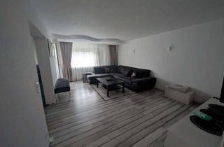 Wohnung kaufen in Moltkestraße 22, 71116 Gärtringen, Viel Platz für Ihre Ideen: 4,5-Zimmer-Wohnung in Gärtringen