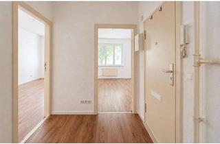 Wohnung kaufen in Lichtenrader Straße 35a, 12049 Neukölln, 54 m² Neukölln mit viel Potenzial