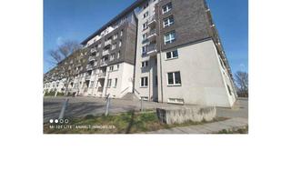 Wohnung kaufen in Franz-Meyer-Straße, 13587 Spandau, Bezugsfreie 2-Zimmer-Wohnung mit Balkon und EBK