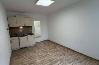 Wohnung mieten in Friedrich-Von-Schiller-Straße 29, 95444 Gartenstadt, 1 Zi-App ideal für Studenten oder Singles