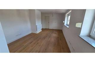 Wohnung mieten in 91058 Erlangen, Frisch sanierte Dachgeschosswohnung in Erlangen-Sebaldussiedlung