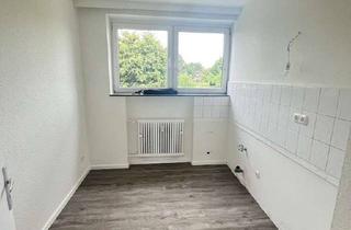 Wohnung mieten in Ellenberger Straße 33, 24376 Kappeln, Bezahlbare 3-Zimmer-Wohnung frei!