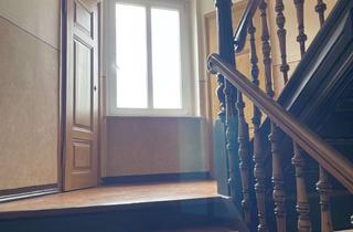 Wohnung mieten in Lilienstraße 34, 04315 Neustadt-Neuschönefeld, Wunderschöne 2.Raum- Dachgeschoss- Wohnung , Wannenbad innenliegend