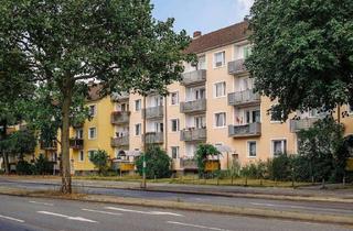 Sozialwohnungen mieten in Siemensstr. 29, 38440 Wolfsburg, Wohnung mit Balkon // 1.OG links - WBS benötigt