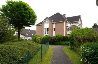 Wohnung mieten in 42799 Leichlingen, Hübsche 2-Zimmer-Maisonette im Dachgeschoss mit Westbalkon, in Leichlingen!