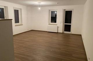 Wohnung mieten in Obere Gartenstraße 10, 96231 Bad Staffelstein, Einzimmerwohnung mit Einbauküche & Terrasse: Freundliche 1-Zimmer-Wohnung| Bad Staffelstein