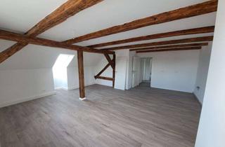 Wohnung mieten in Baruther Straße 14, 14947 Nuthe-Urstromtal, Wohnen mit Charme: Neu ausgebaute 3-Raum-Wohnung im Dachgeschoss