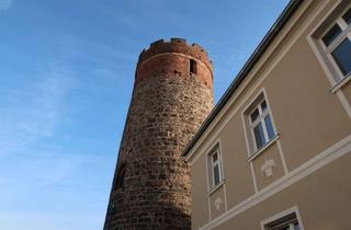 Wohnung mieten in Große Straße 128, 14913 Jüterbog, Altbau: 4-Raum-Wohnung am "Eierturm"