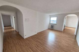 Wohnung mieten in Zirbelweg, 88046 Friedrichshafen, Wohnen mit Charakter: 4,5-Zimmer-Wohnung in Friedrichshafen
