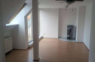 Wohnung mieten in Parkstraße 57, 13086 Weißensee, Lebendig wohnen in Weißensee: 3-Zimmer-Dachgeschosswohnung mit Dachterrasse