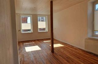 Wohnung mieten in Marienstraße 58, 23923 Schönberg, Helle Altbauwohnung in Schönberg