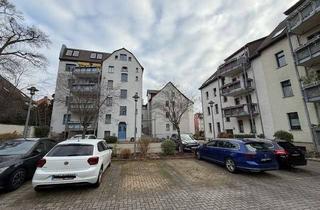 Garagen mieten in Körner Str. 31, 06114 Giebichenstein, Außenstellplatz im gepflegten Innenhof – ruhige und sichere Parkmöglichkeit