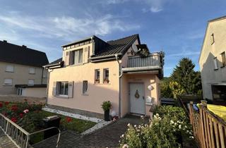 Einfamilienhaus kaufen in 53424 Remagen, Freistehendes Einfamilienhaus mit freiem Blick aufs Siebengebirge und Rhein.