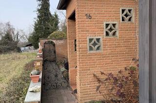 Doppelhaushälfte kaufen in 53347 Alfter, großzügige Doppelhaushälfte mit Potenzial in Alfter-Volmershoven