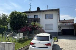 Haus kaufen in 85256 Vierkirchen, Provisionsfrei: Zweifamilienhaus mit großem Grundstück in zentraler Lage von Weichs