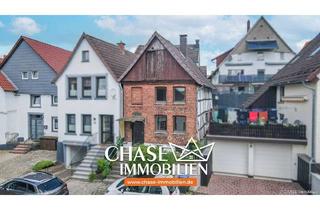 Haus kaufen in 32683 Barntrup, TOP-Lage zentral in Barntrup - Baugrundstück mit abrissreifem Fachwerkhaus!