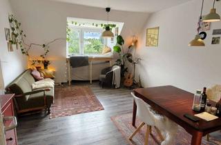 Immobilie mieten in Am Lünink 24, 45239 Fischlaken, Schöne helle, möblierte DG-Wohnung 2ZKB zur Untermiete