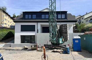 Wohnung mieten in 73207 Plochingen, 73207 Plochingen: Erstbezug nach Kernsanierung: 3,5-Zi-DG-Wohnung. Balkon. Inkl. EBK. Stellplatz.