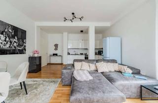 Wohnung kaufen in Spichernstraße, 10777 Wilmersdorf, Bezugsfreie 3-Zimmerwohnung mit Balkon und zwei Badezimmern im Herzen der City West