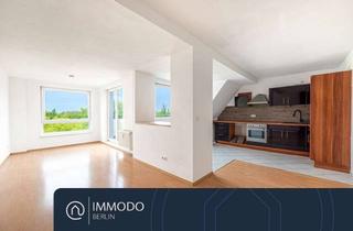 Wohnung kaufen in 13088 Weißensee, ⭐️ Dachgeschoss-Traum mit Blick auf den Weißensee - Helle 3-Zi Whg mit großer Dachterrasse