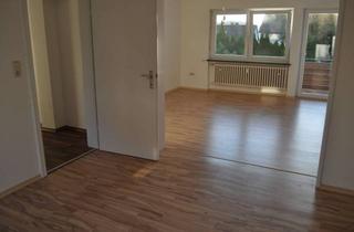 Wohnung mieten in 97199 Ochsenfurt, 3-Zimmer-Wohnung mit Balkon in 2-Fam.-Haus in Ochsenfurt-West