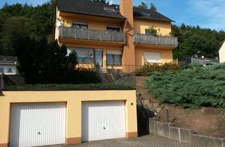 Wohnung mieten in Unter Gerststraße 22, 54293 Ehrang, Vollständig renovierte 3-Zimmer-Dachgeschosswohnung mit Einbauküche in Trier