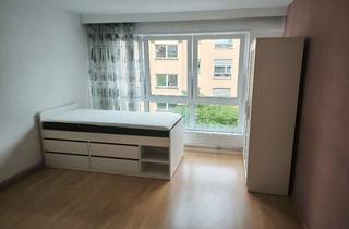 Wohnung mieten in Konstanzenstraße, 90439 Nürnberg, Möbliertes Zimmer in 2er WG mit Balkon in West Sündersbühl