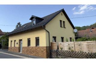 Haus kaufen in 96317 Kronach, Handwerkerobjekt in Kronach – entkernt, Dach intakt, Gewölbekeller, mit Ausbaupotenzial (Bauantrag)