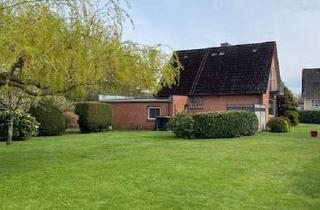 Einfamilienhaus kaufen in 24640 Schmalfeld, Schmalfeld: Großes, parkähnliches Grundstück mit gemütlichem Einfamilienhaus!